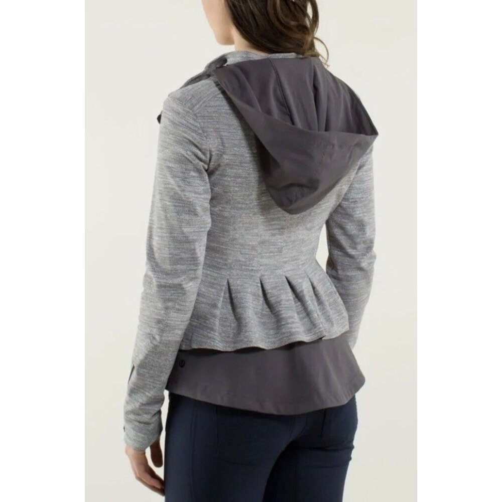 Lululemon Women Size 6 Bust A Move Jacket Peplum Gray Removeable-Hood - Picture 2 of 8